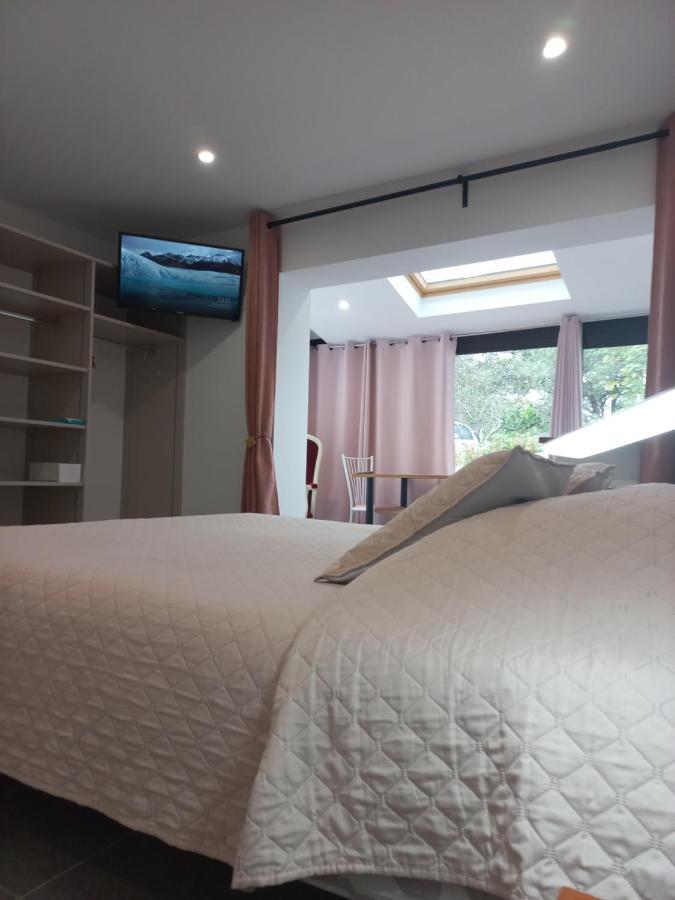 La Casa Bed&Breakfast Entree Independante 26M2 Calme Proche De Tout Wifi Parking Prive Jardin Terrasse Уррюнь Экстерьер фото